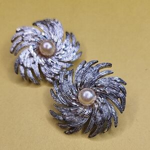 Sarah Coventry Silver and Pearl Swirl Clip Earrings